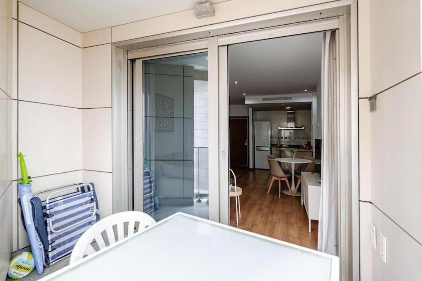 Fivestepstosea - Beach Apartment Βαλένθια Εξωτερικό φωτογραφία